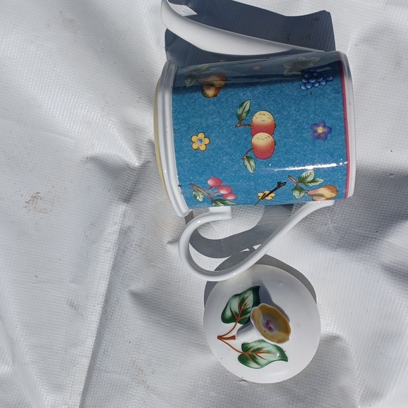 Villeroy and Bosch teapot ceramic - Picture 2 of 3